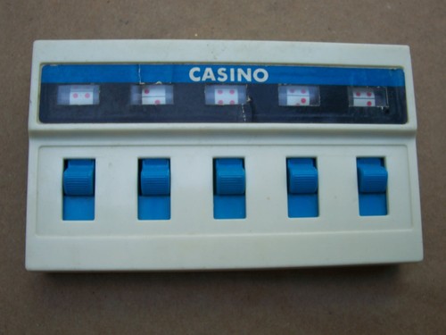Vintage gaming dice rolling - vintage,