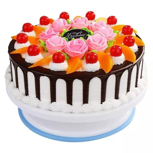 Kitchen cake stand - cake, decorating