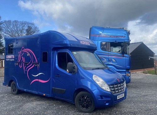 Ton horsebox renault - horsebox,