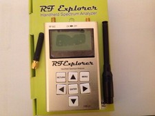 RF Explorer 3G  SPECTRUM ANALYSER (15MHz-2.7 GHz) SPECIAL PLUS CASE-Great gadget