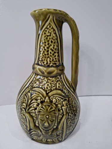 Vintage old retro sadler - vintage,