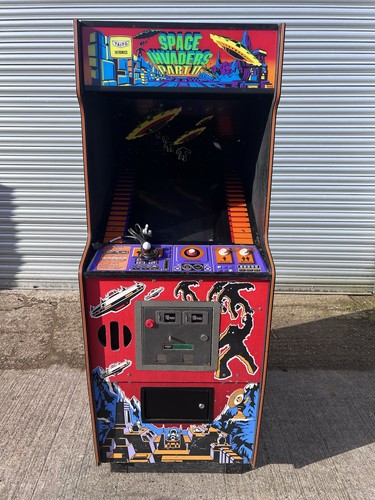 Tatio space invaders arcade - space,
