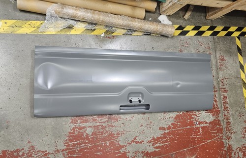 Rear tailgate with brake light - tailgate,