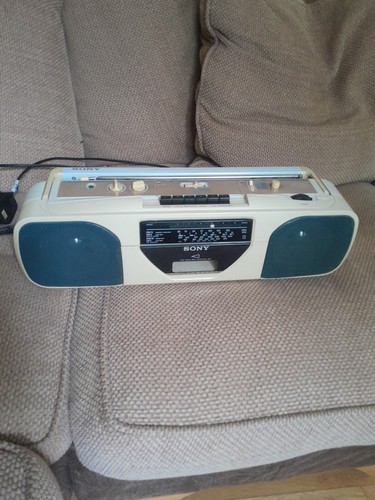 Sony cfs 201l vintage - cfs-201l, boombox