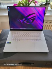 ASUS ROG Zephyrus G16 16" OLED