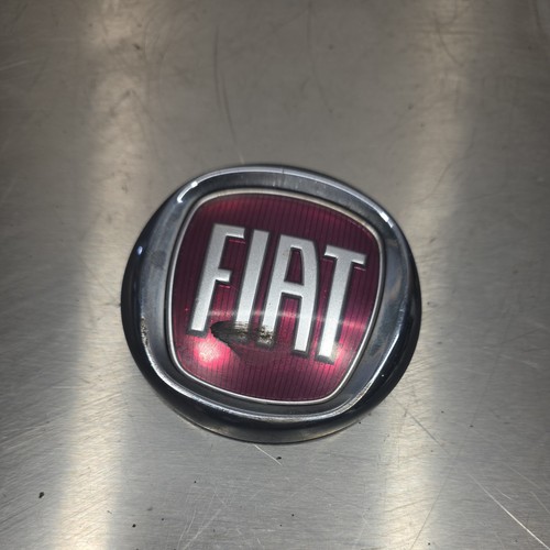 Fiat 500 2020 badge - fiat, logo