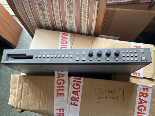 Sony bkm 10r - sony, remote