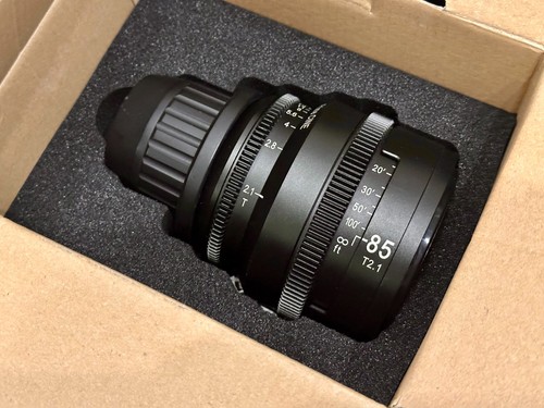 Slr magic 85mm 1 - 85mm, t2.1