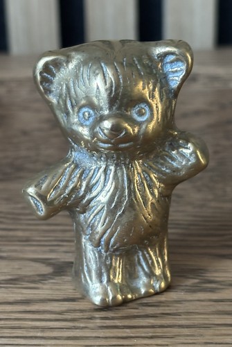 Vintage heavy 6cm tall brass - vintage,