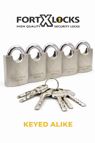 Heavy duty protected - protected, shackle