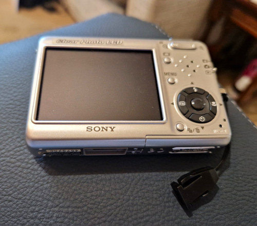 Sony cyber shot compact - cyber-shot,