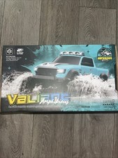 Amphibious valiant vehicle