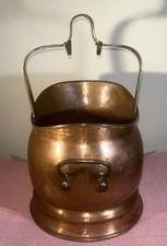 VTg SMALL COPPER COAL ASH SCUTTLE - TOOL RACK HANDLE 29cm Tall - reg No.902388 