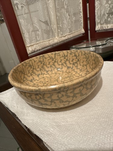 Vintage yellow ware spongeware - ware,