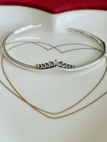 Pandora pavè tiara - 💜,