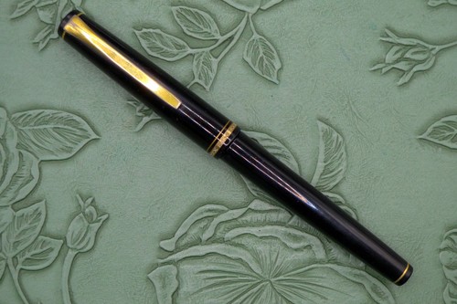 Vintage pilot elabo fountain - vintage,