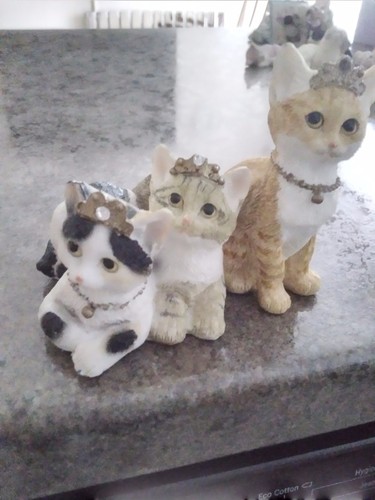 Cute princess cat figures - princess,