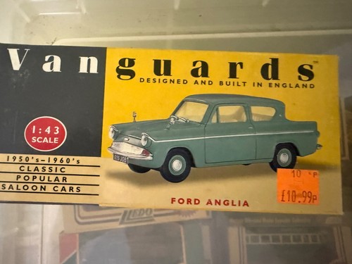 Corgi vanguards ford - corgi, anglia