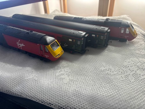 Hornby hst virgin - oo,