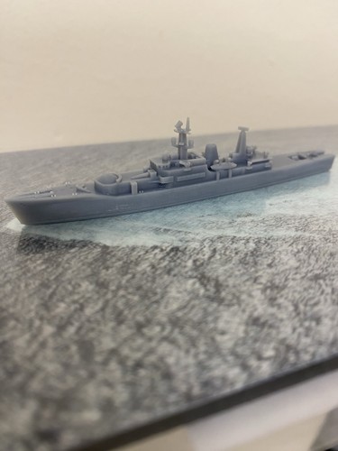 1200 scale leander class - 1:1200,