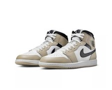 Nike Air Jordan 1 Mid Summit
