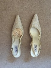 Bridal shoes women size 6