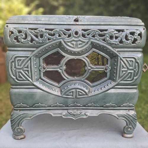 Beautiful enamelled vintage - beautiful,
