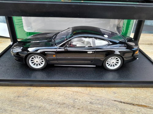 Cult scale 18 aston martin - -, 1:18