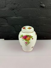 Royal Albert Old Country Roses