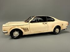 BNWT Boyle Industries 26cm