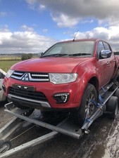 MITSUBISHI L200 BREAKING BONNET, 2015