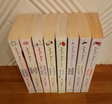 BOOK - X8 M.C. Beaton Agatha