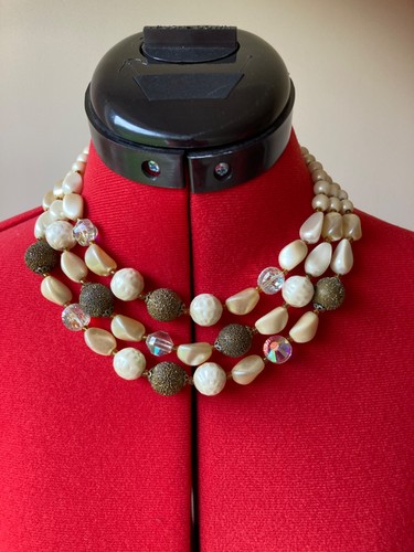 Vintage triple strand faux
