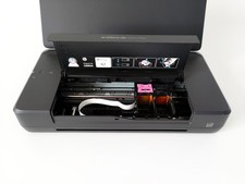 * Mint Condition! Only 15 - 25 Pages Printed * HP OfficeJet 200 Mobile Printer