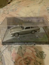 GOLDFINGER JAMES BOND Aston