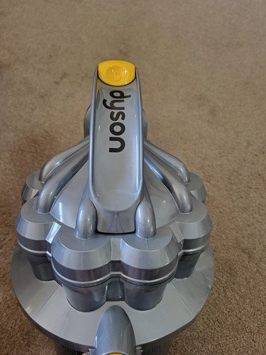 Dyson dc08 cyclone assembly - dyson,