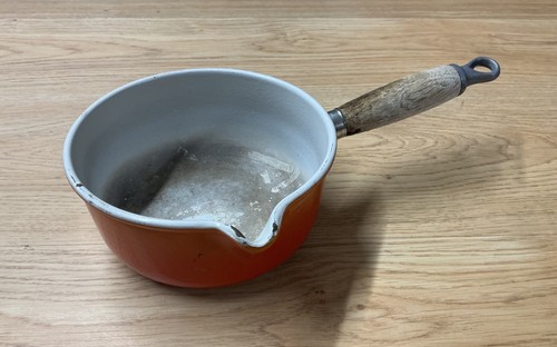 Creuset saucepan volcanic - creuset,