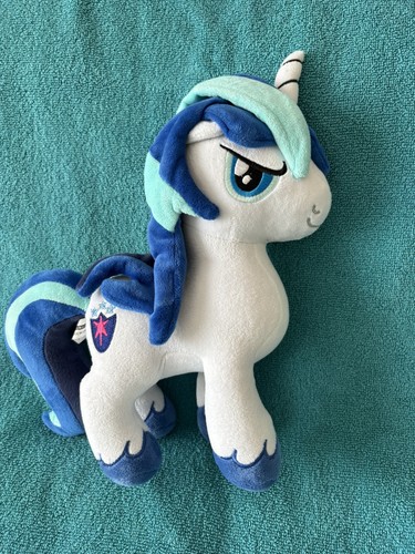 Rare shining armor - 12”, soft