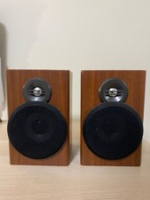 Set of (x2) wooden oak stereo