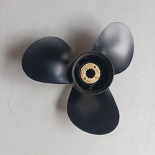 MERCURY OUTBOARD ENGINE PROPELLER. 40 50 60 HP 13 splines.  11 1/8 x 13.