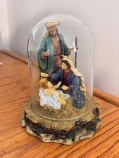 Franklin Mint Glass Domed