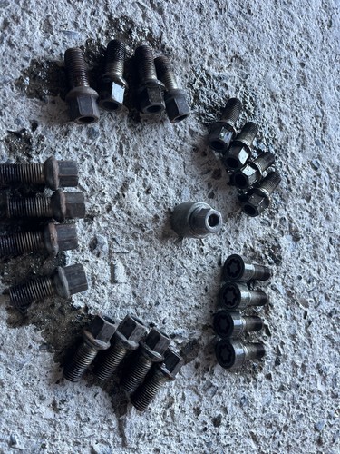 Genuine audi locking wheel nut - genuine,