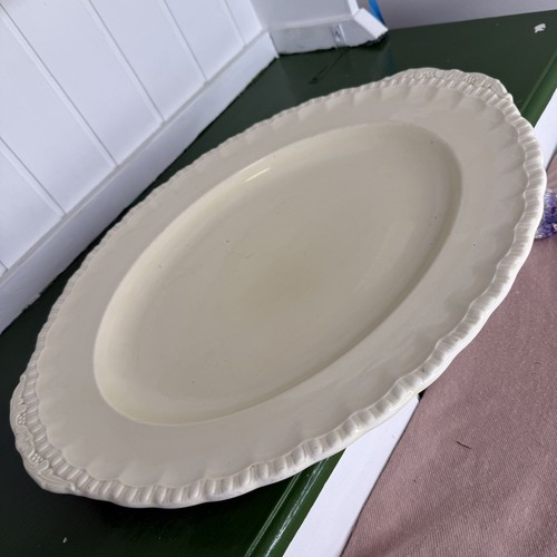 Vintage oval shaped ceramic - vintage,