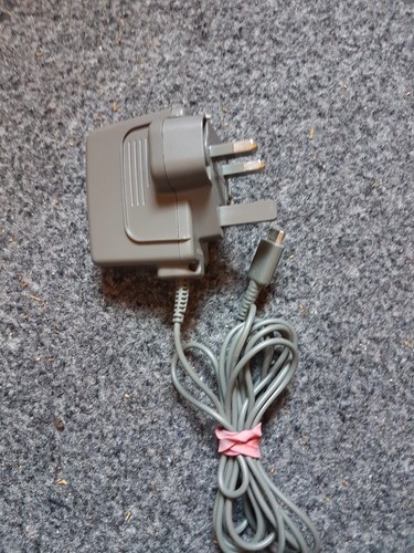 Nintendo lite charger - nintendo, ds