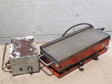 JUNG Electro Magnetic SINE