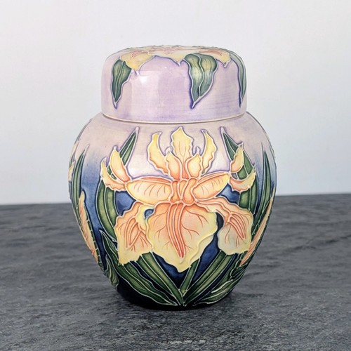 Moorcroft art pottery - moorcroft,