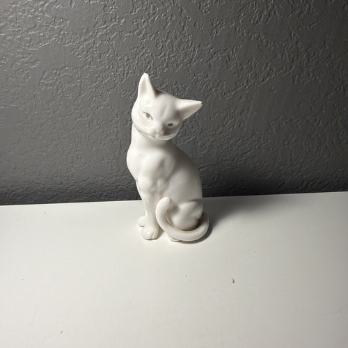 Vintage white porcelain - vintage,