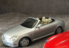 Diecast Model Car Scale 1:18  Lexus Sc420