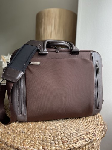Samsonite brown carry - , on