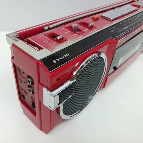 Sanyo u4ss red radio - sanyo,
